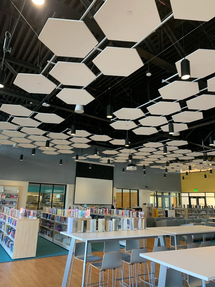 BR0578 Library Large