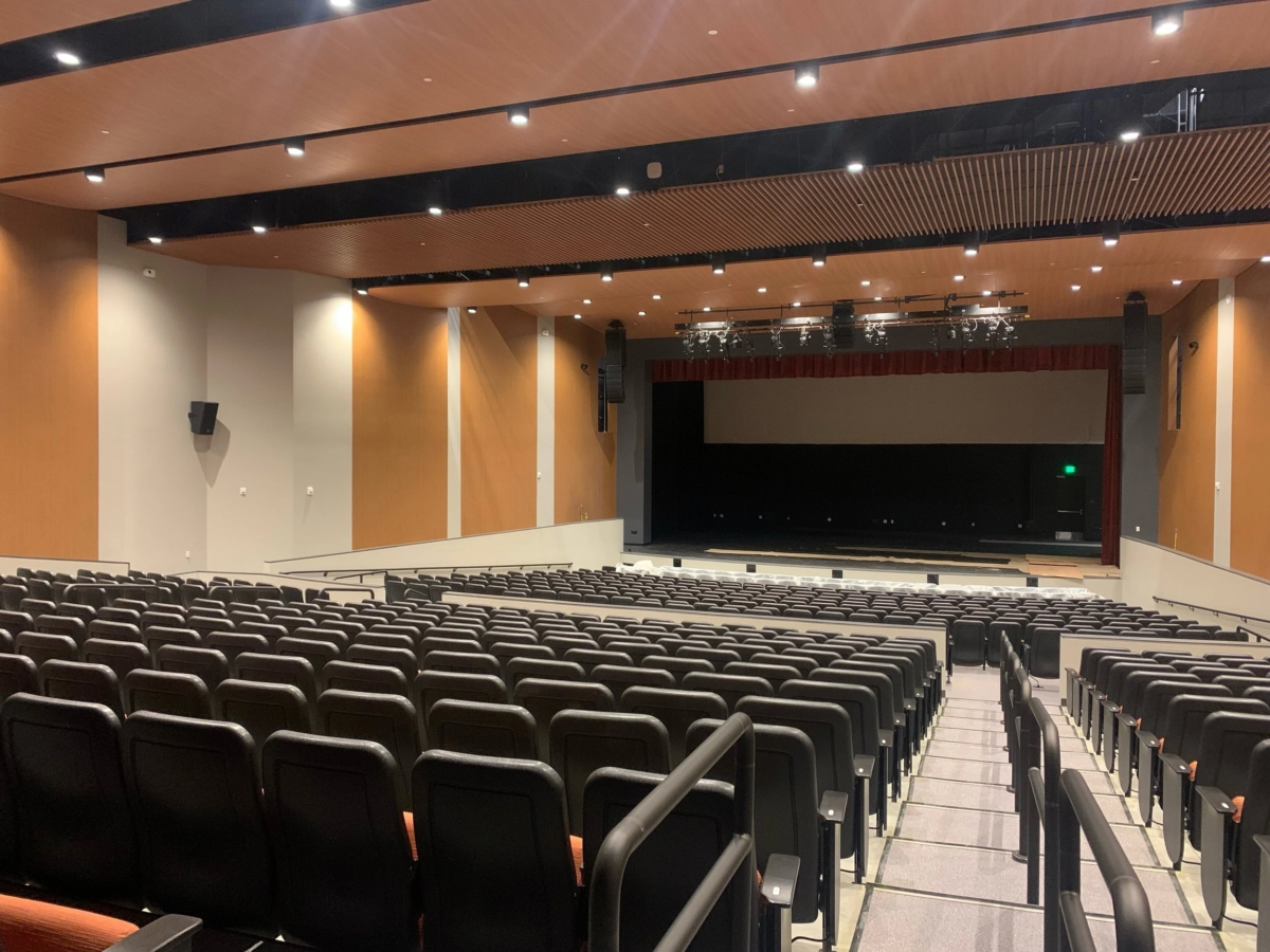 BR0578 Theatre Large
