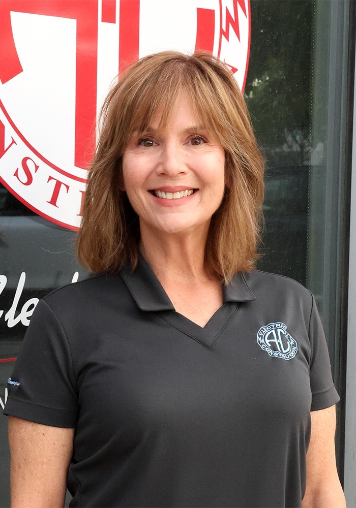 Julie Irvin, COO